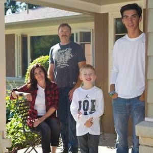 Meet your Posher, Robin